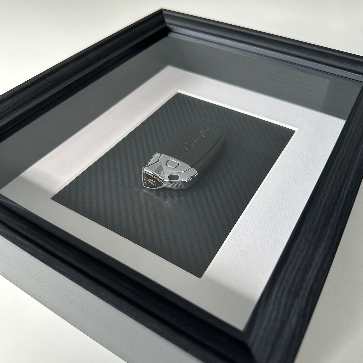 CARBON CAR KEY FRAME 3 - LUXART STUDIO