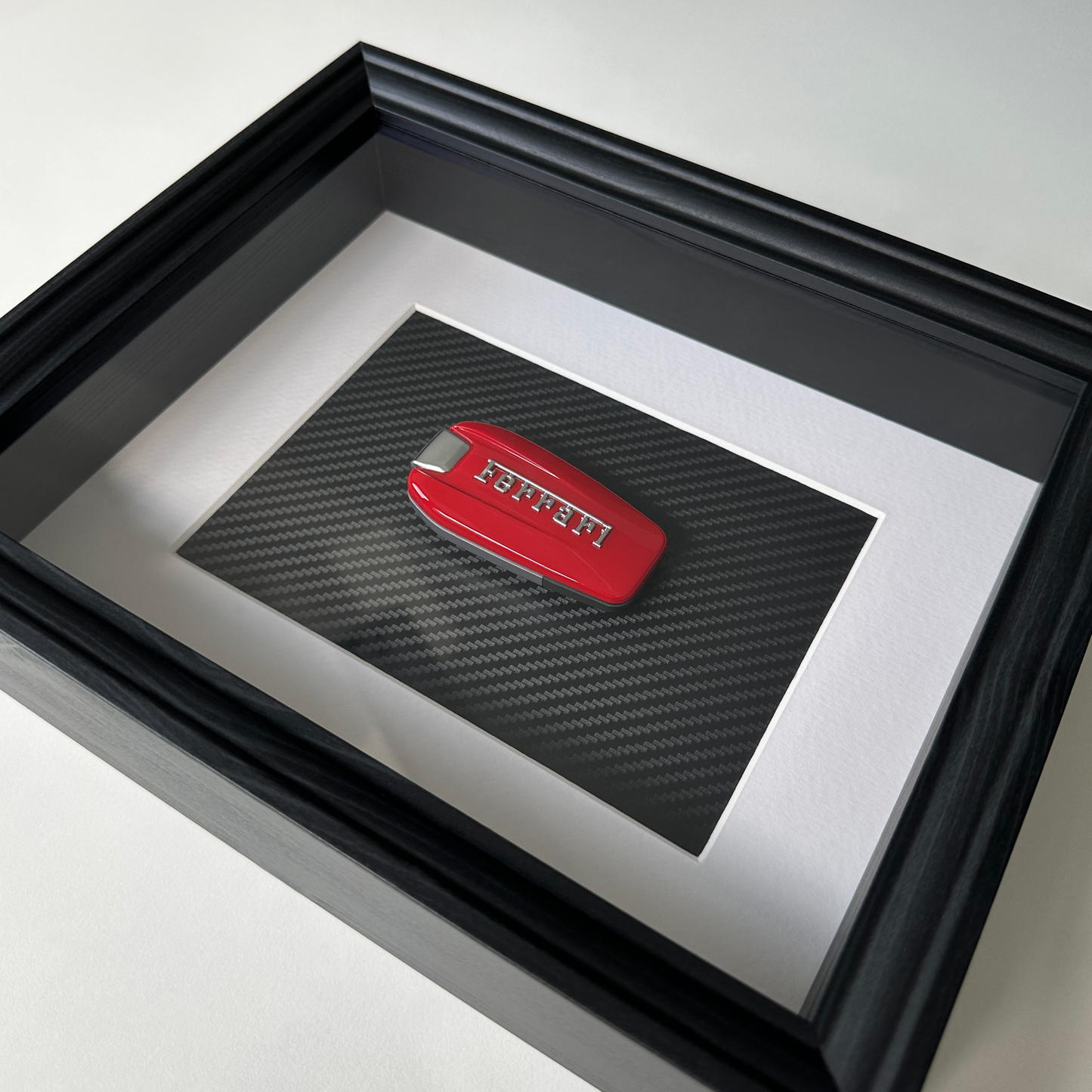 CARBON CAR KEY FRAME 1 - LUXART STUDIO