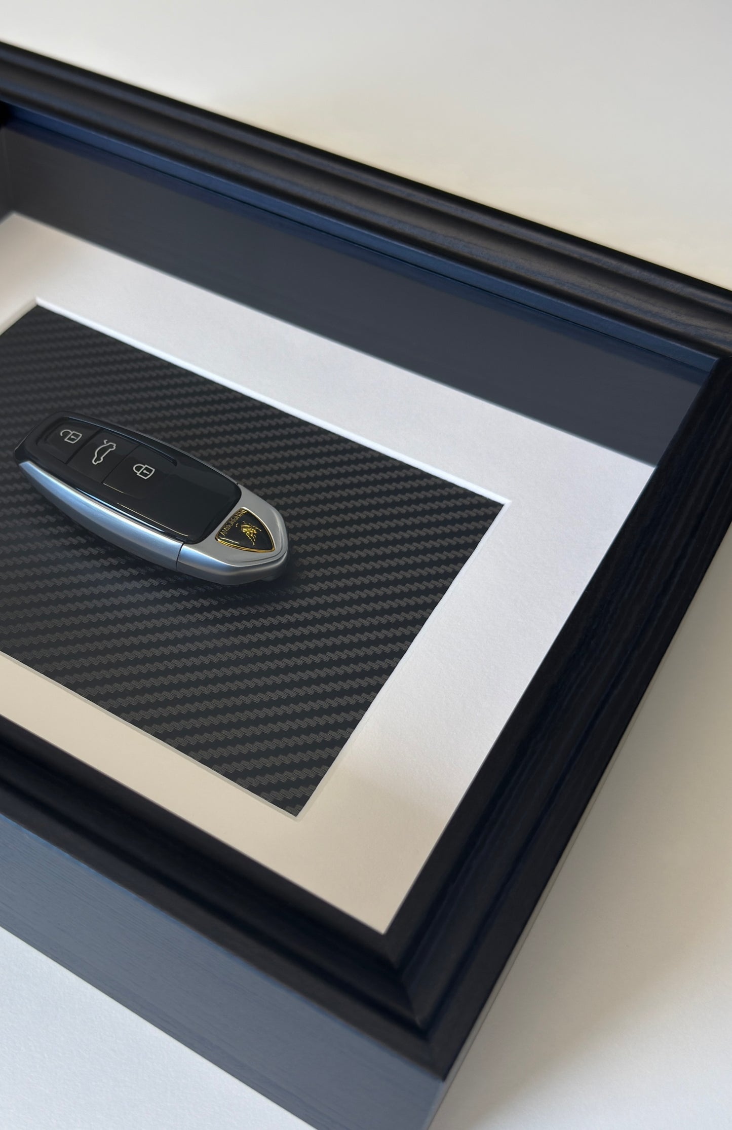 CARBON CAR KEY FRAME 5